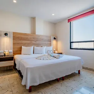 Hotel By Kavia, Merida